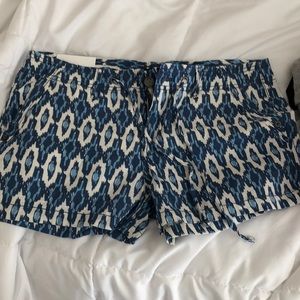 Gap shorts